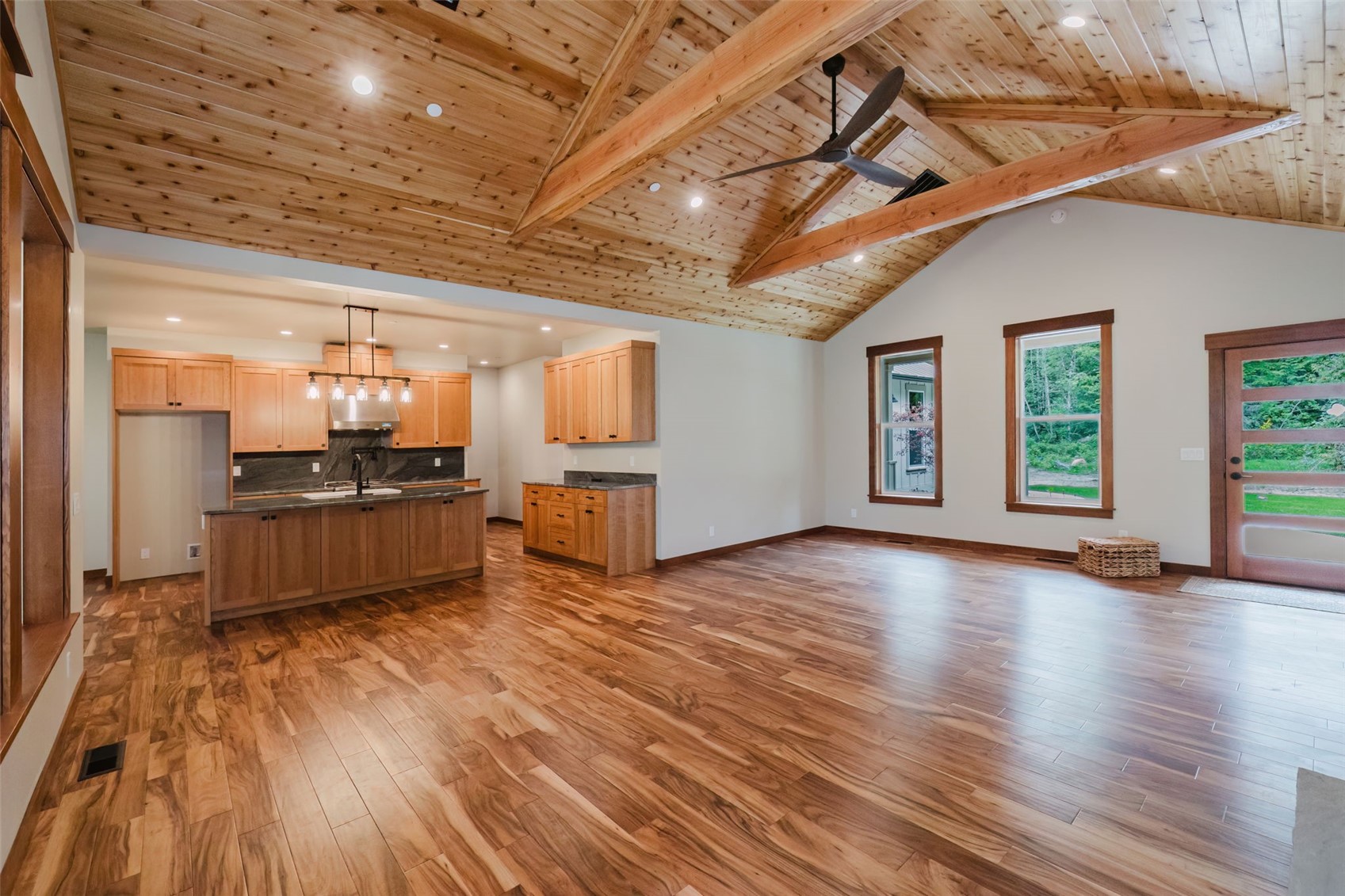 2075 NW Peterson Road