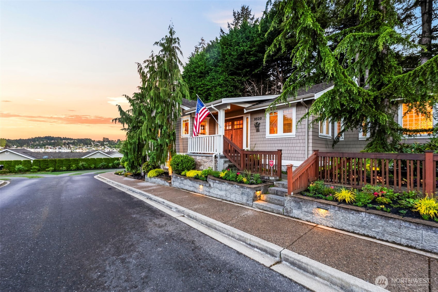 9520 Crescent Cove Place