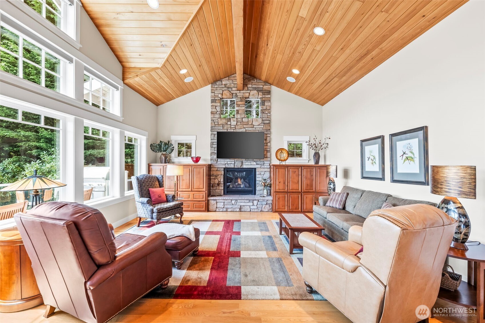 9520 Crescent Cove Place