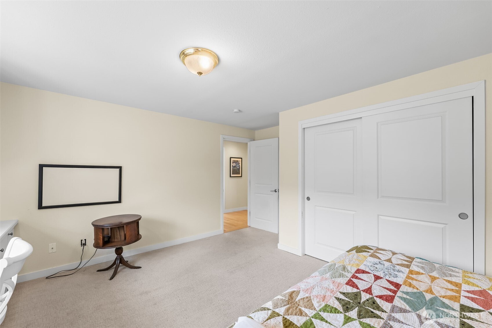 4615 Wayneworth Street W