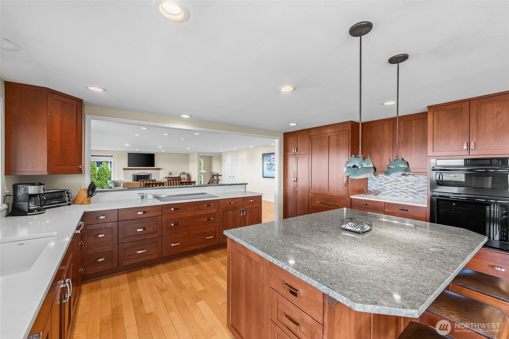 4615 Wayneworth Street W