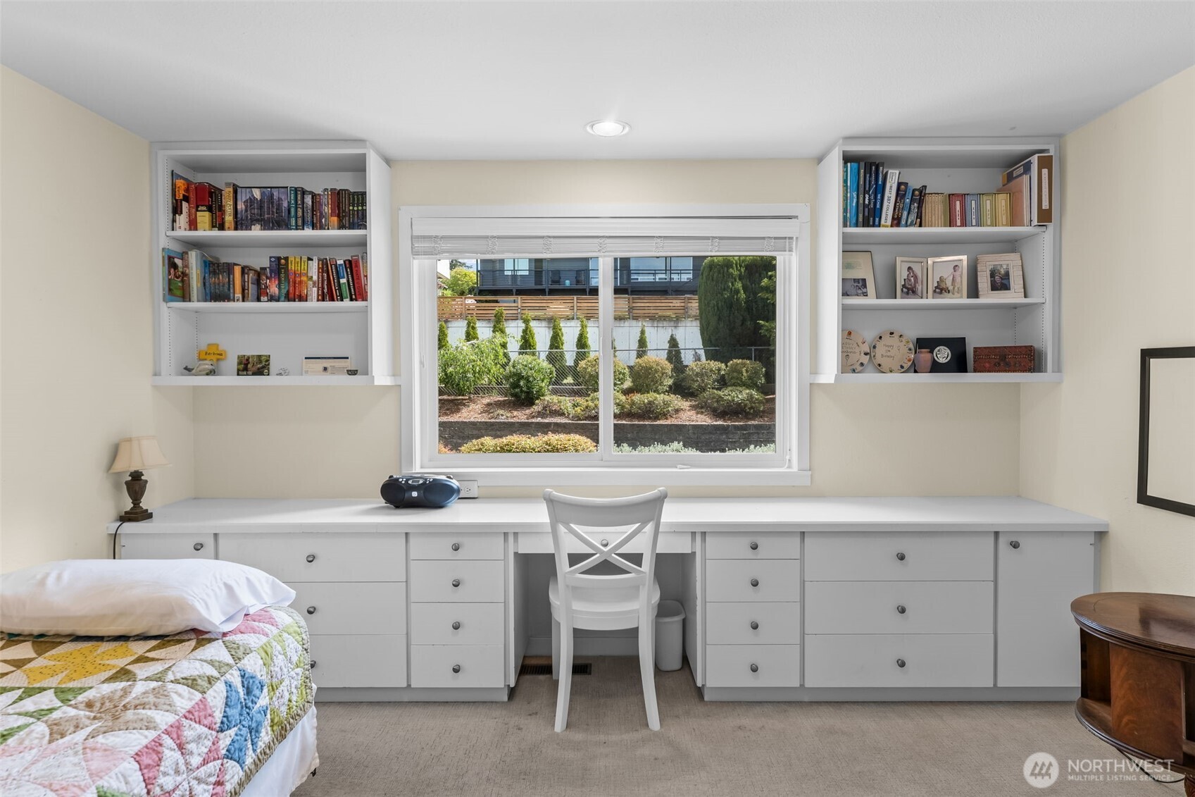 4615 Wayneworth Street W