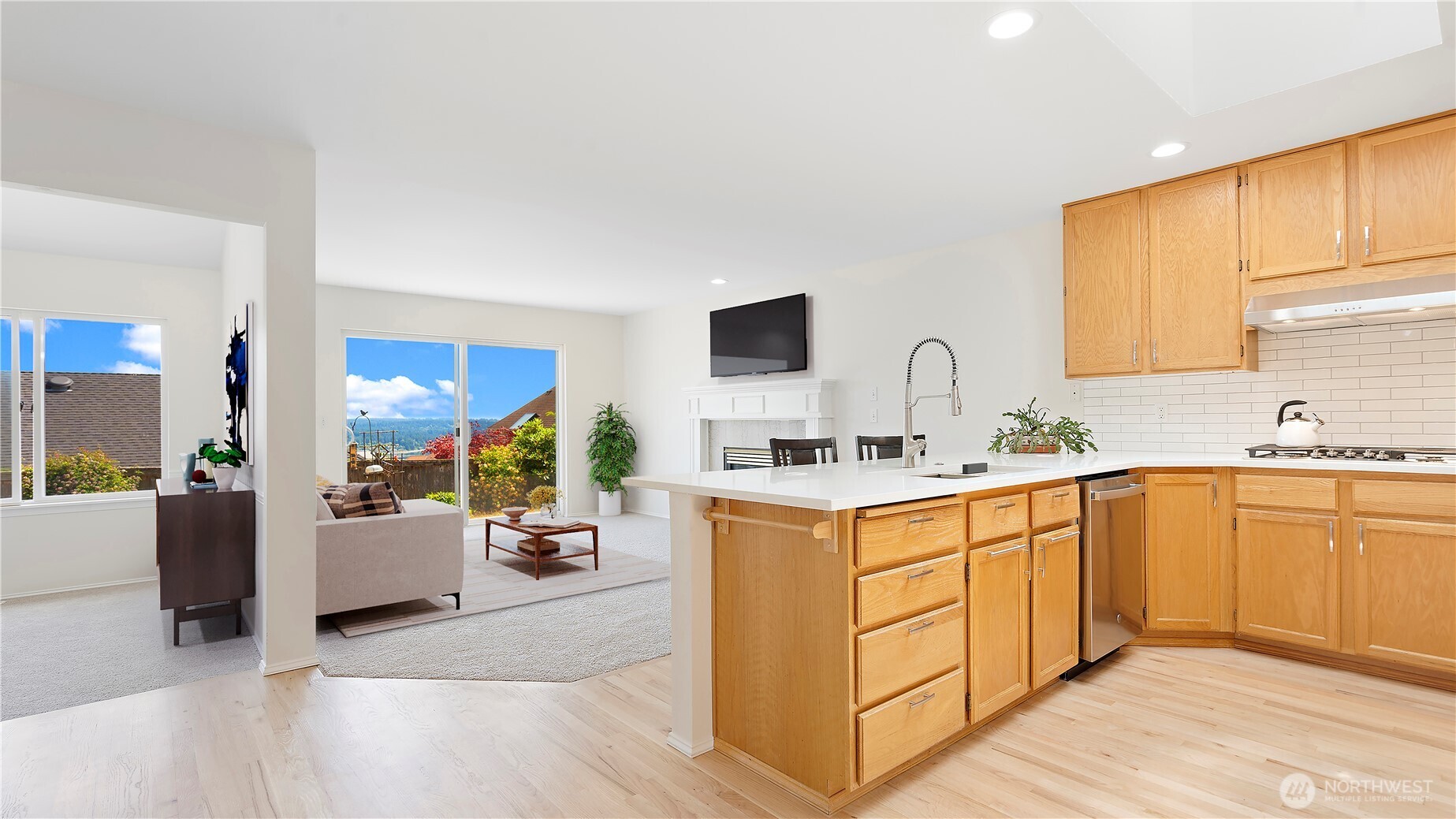 7819 Amethyst Loop NW