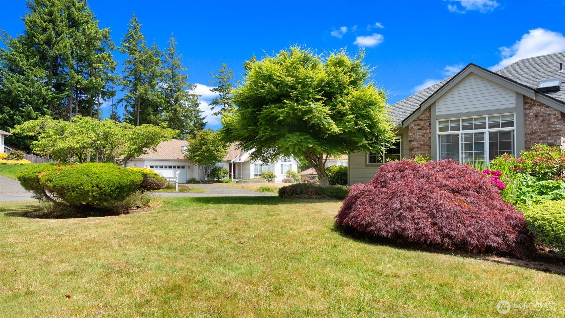 7819 Amethyst Loop NW