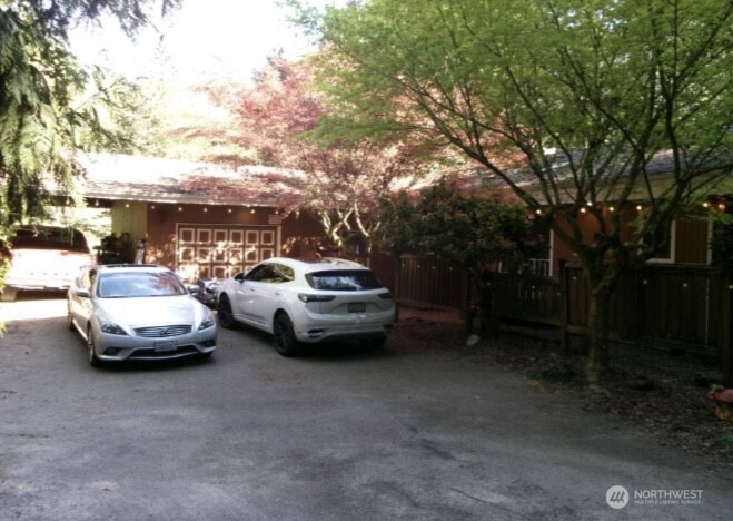 3504 122nd Street Ct NW