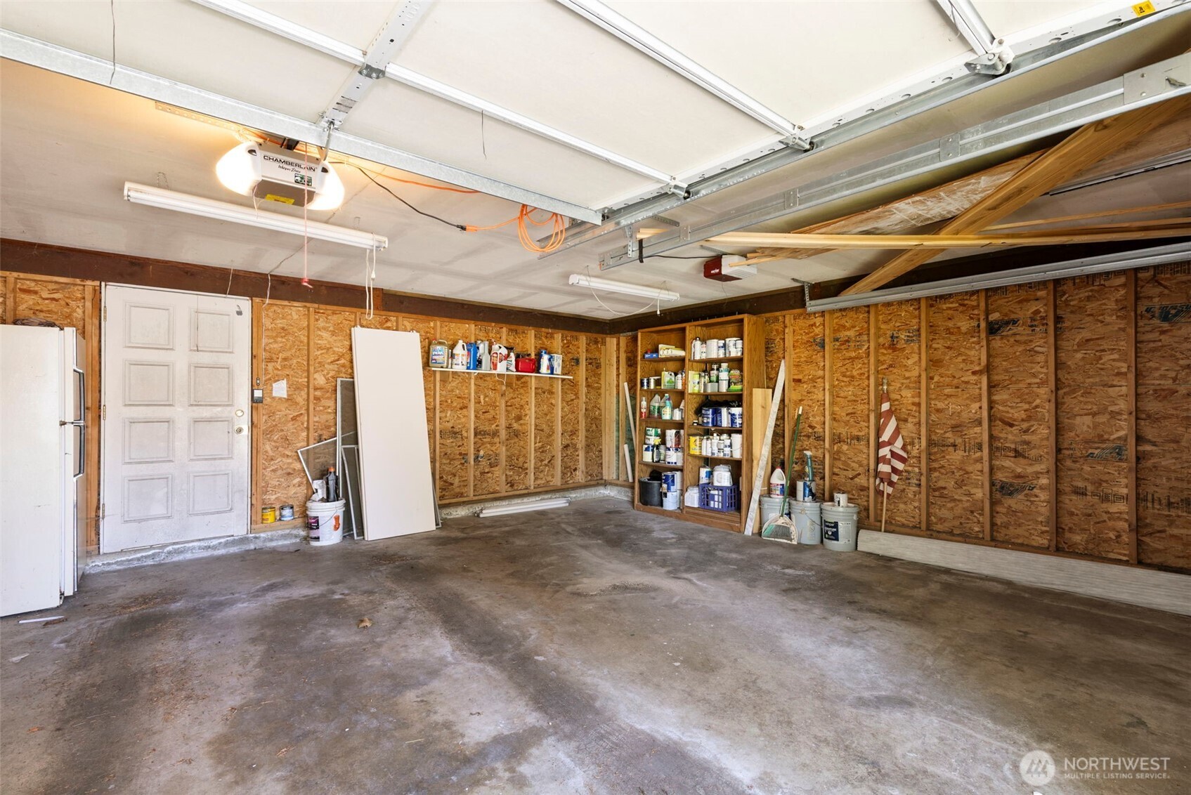 8539 University Point Circle NE