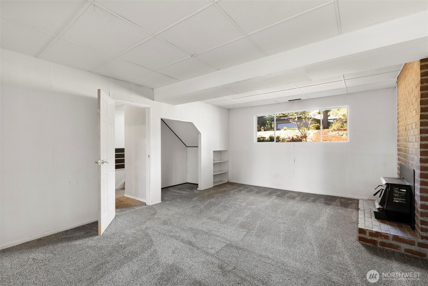 8539 University Point Circle NE