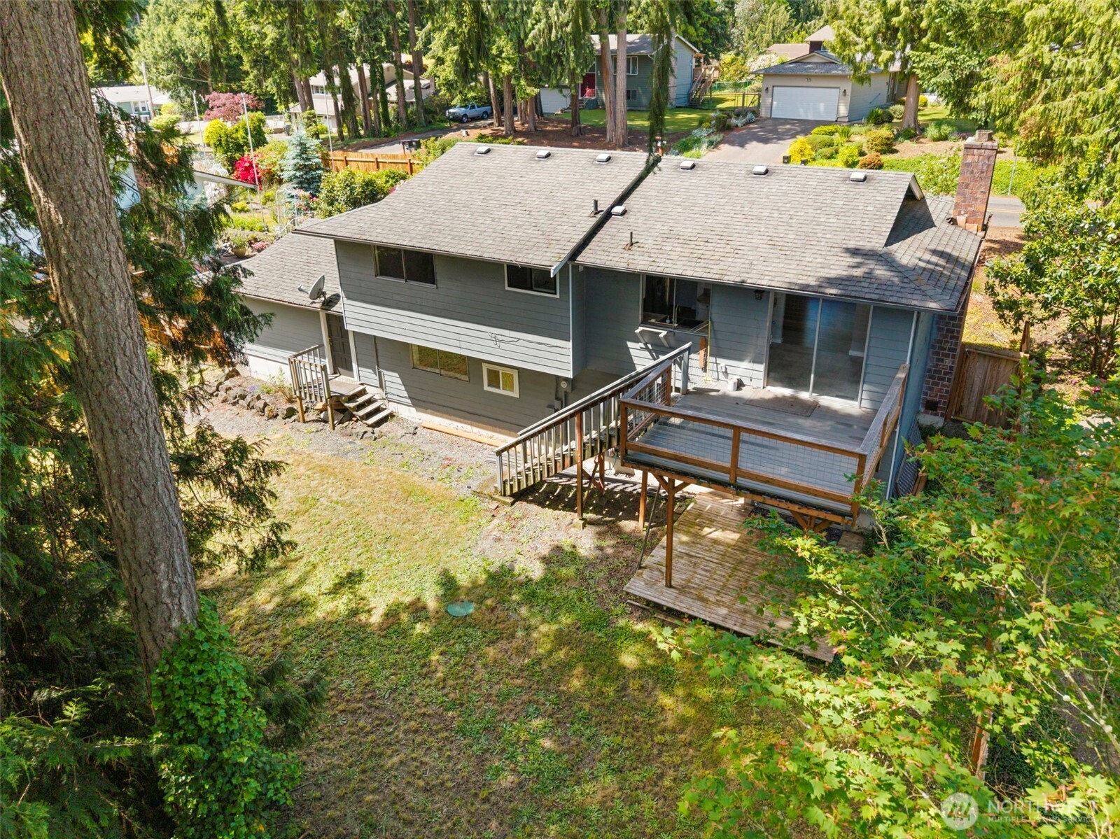 8539 University Point Circle NE