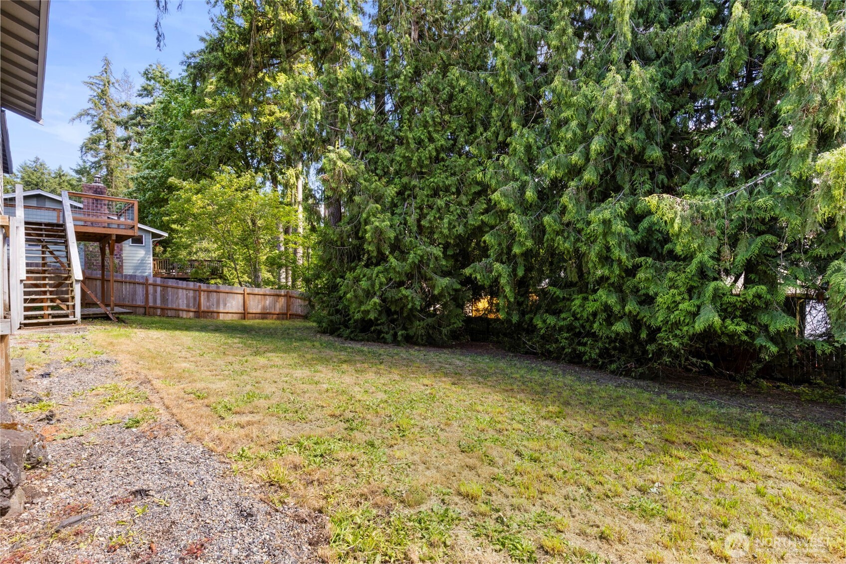 8539 University Point Circle NE