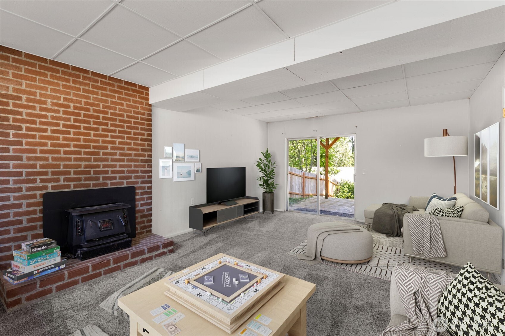 8539 University Point Circle NE