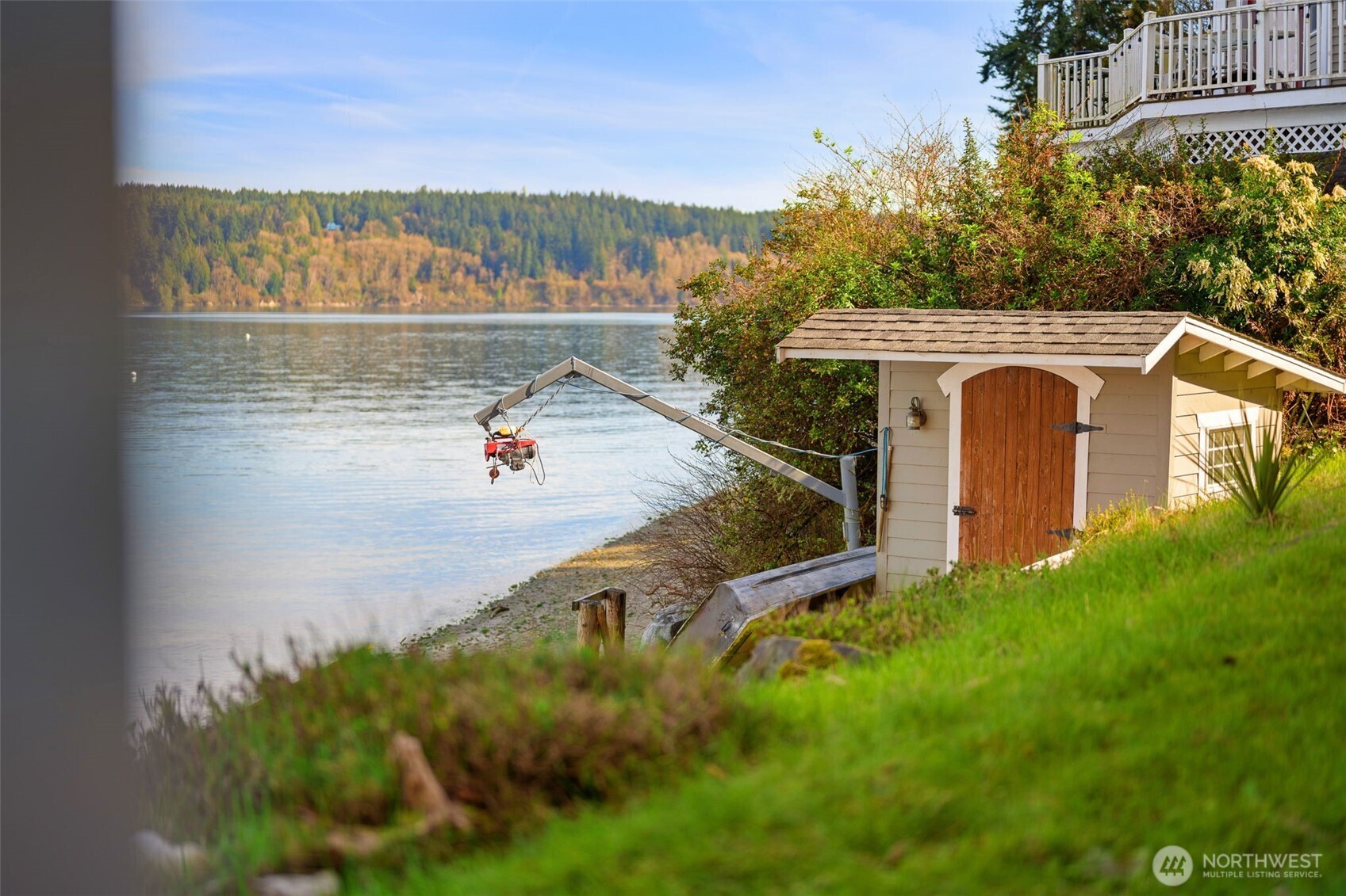 12979 Lala Cove Lane SE