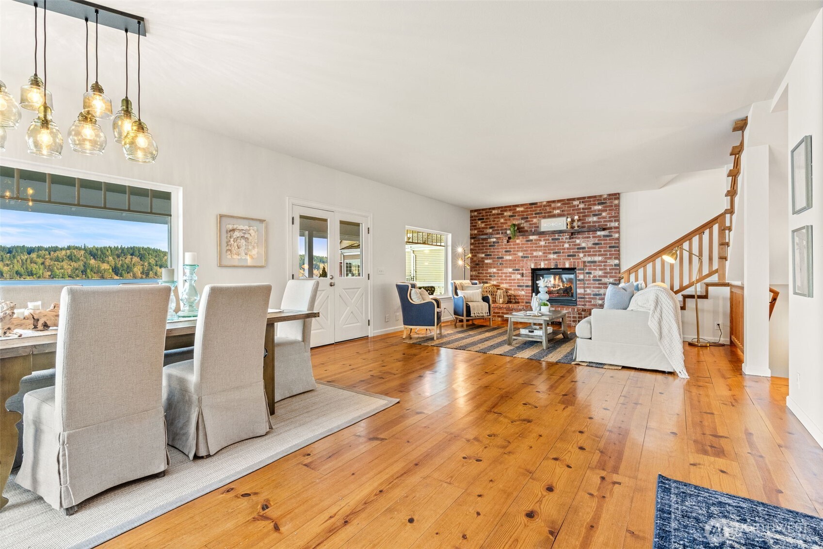 12979 Lala Cove Lane SE