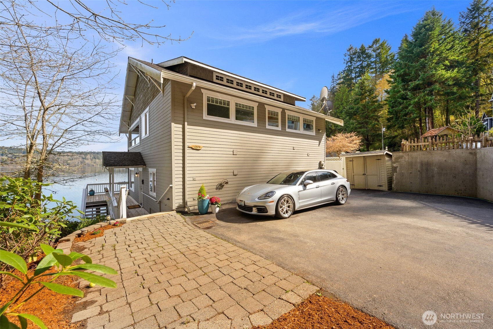 12979 Lala Cove Lane SE