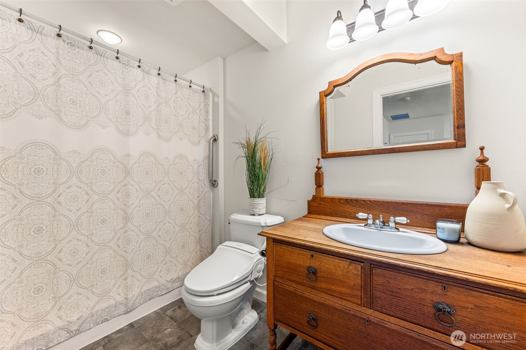 12979 Lala Cove Lane SE