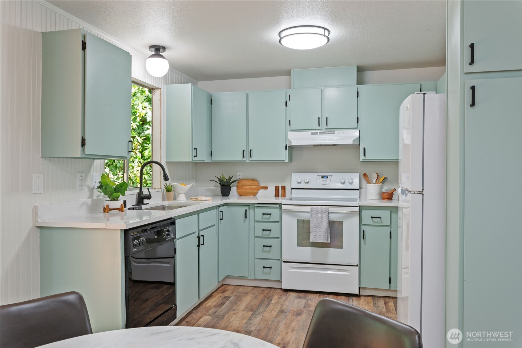 1405 Canyon Court