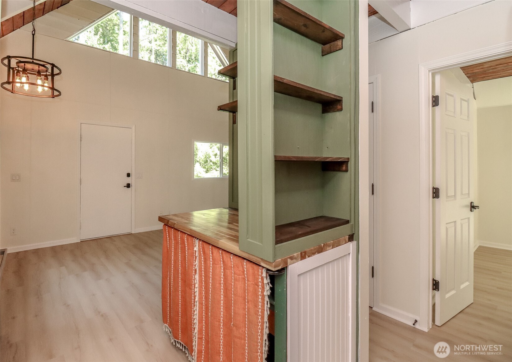 13902 135th St Ct NW