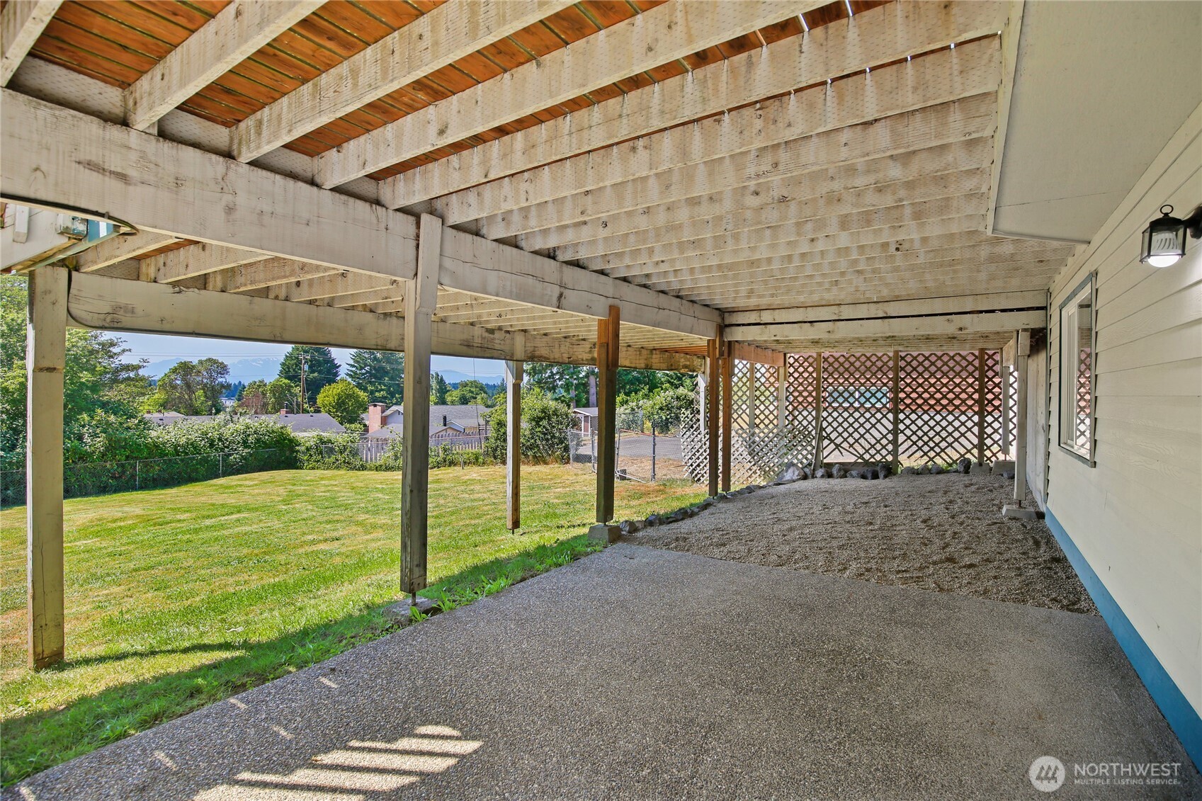 3525 Harbel Drive NE