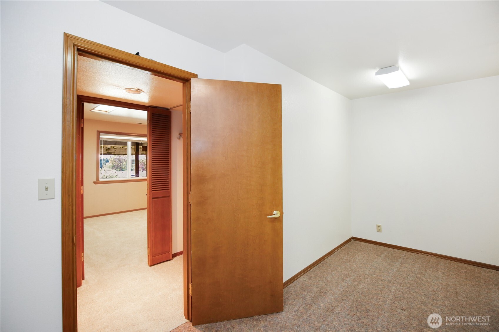 3525 Harbel Drive NE