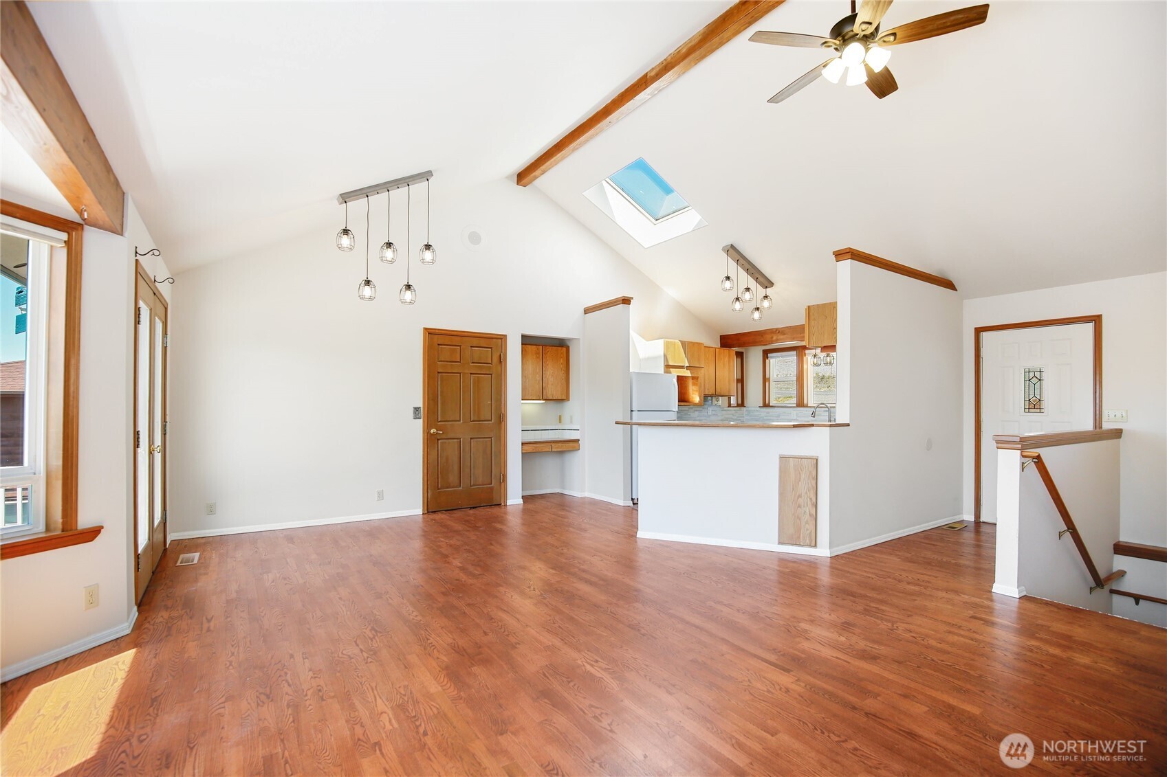 3525 Harbel Drive NE