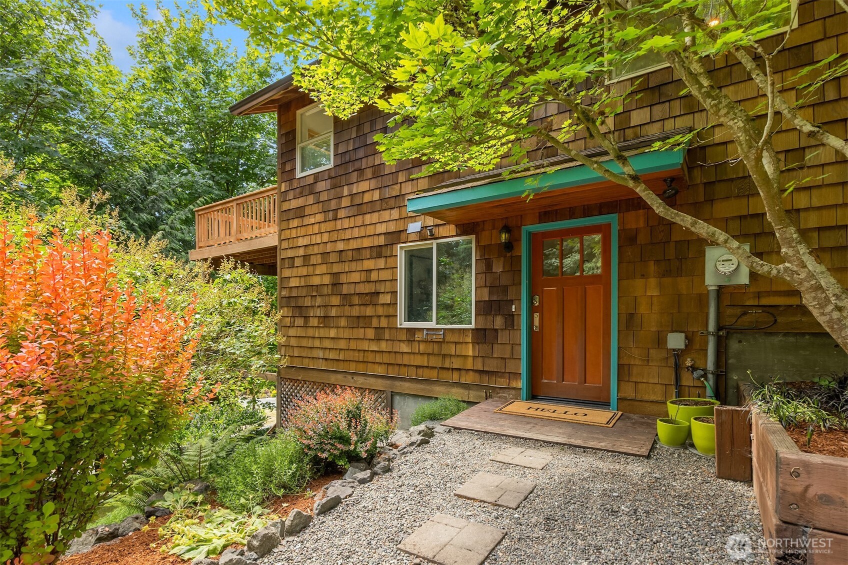 5724 NE Spruce Drive