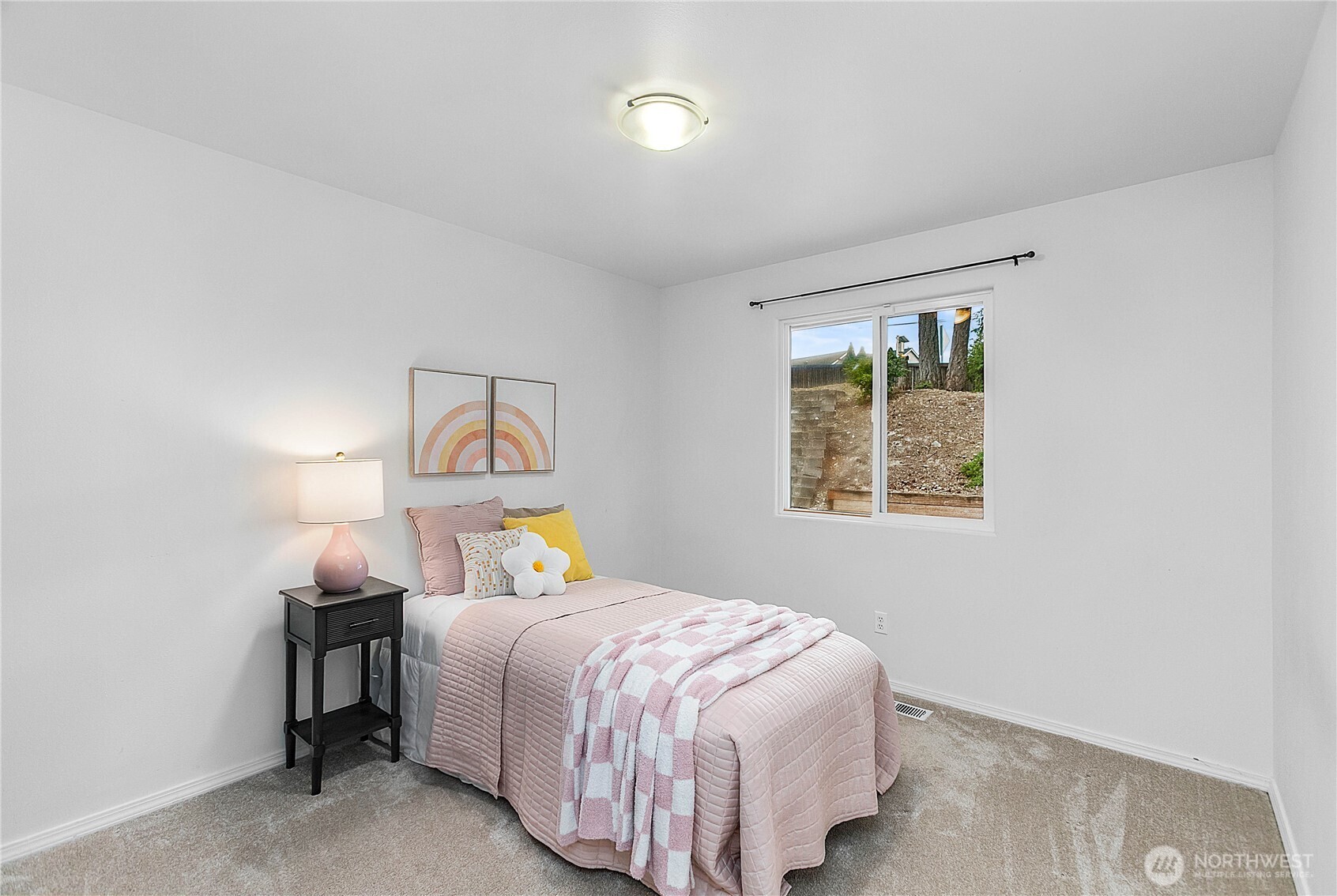 18280 Dalarna Court NE