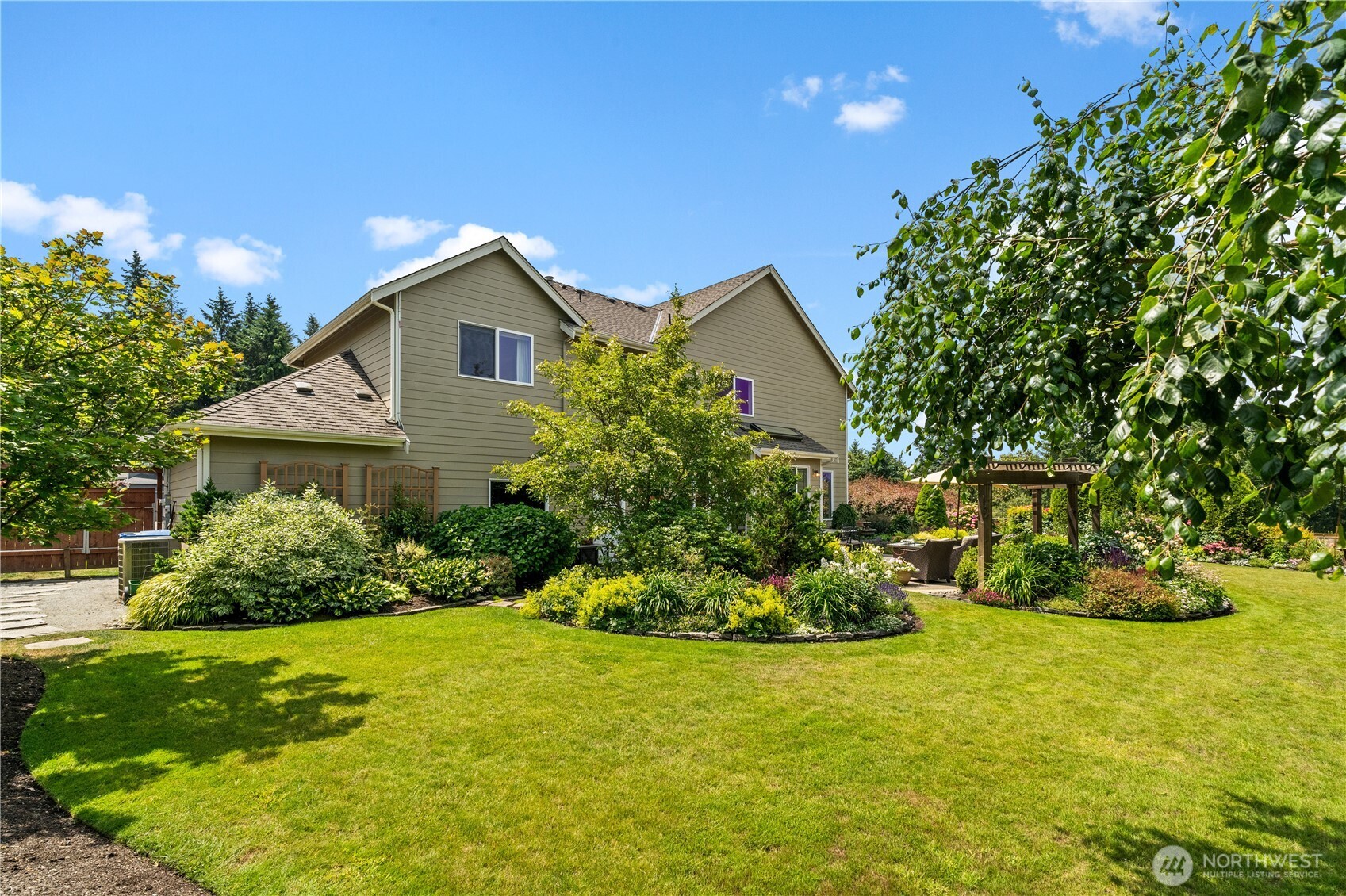 6903 94th Street Ct NW