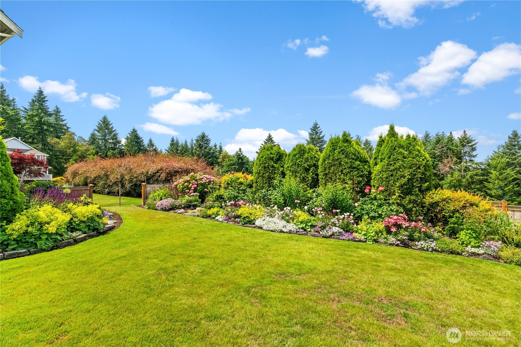 6903 94th Street Ct NW