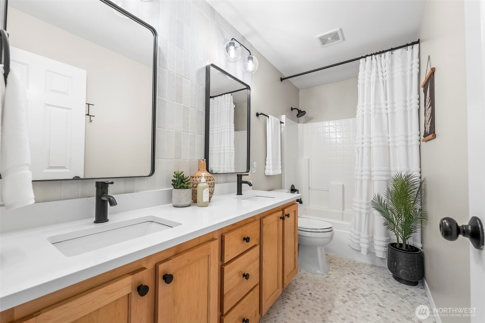 6702 92nd Street Ct NW