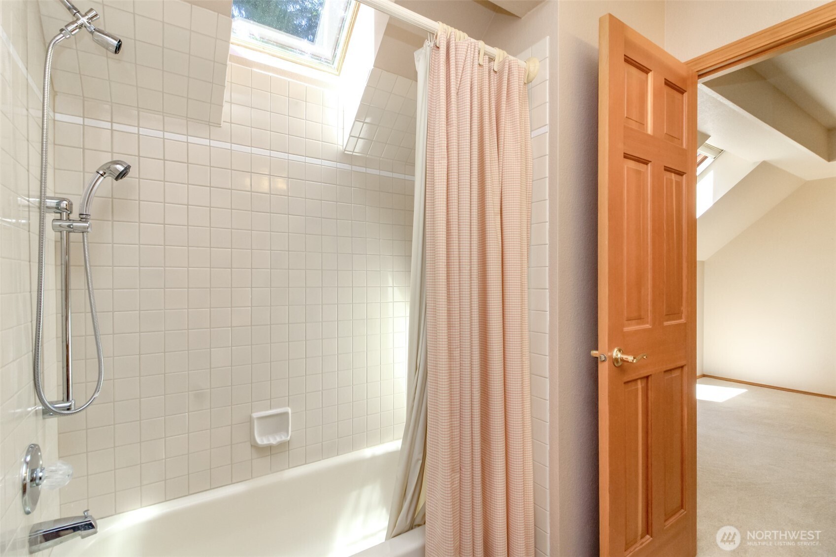 4915 Eagle Creek Lane