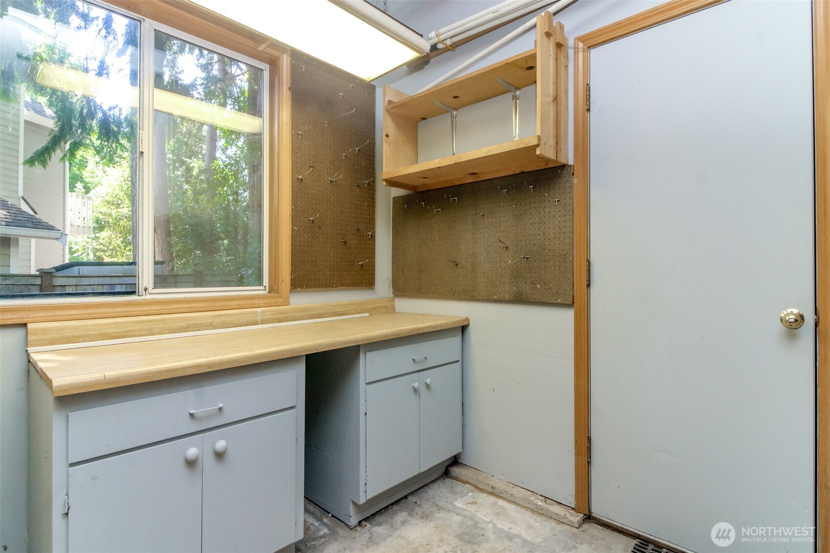 4915 Eagle Creek Lane