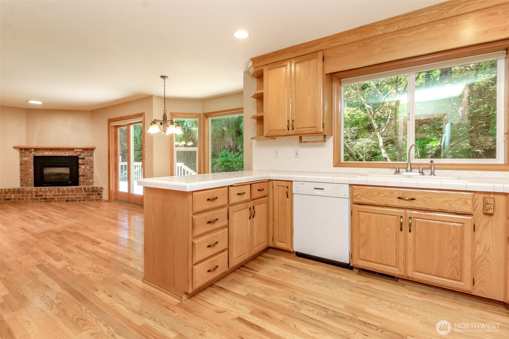 4915 Eagle Creek Lane