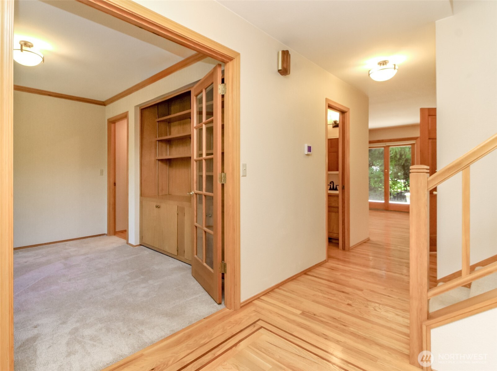 4915 Eagle Creek Lane