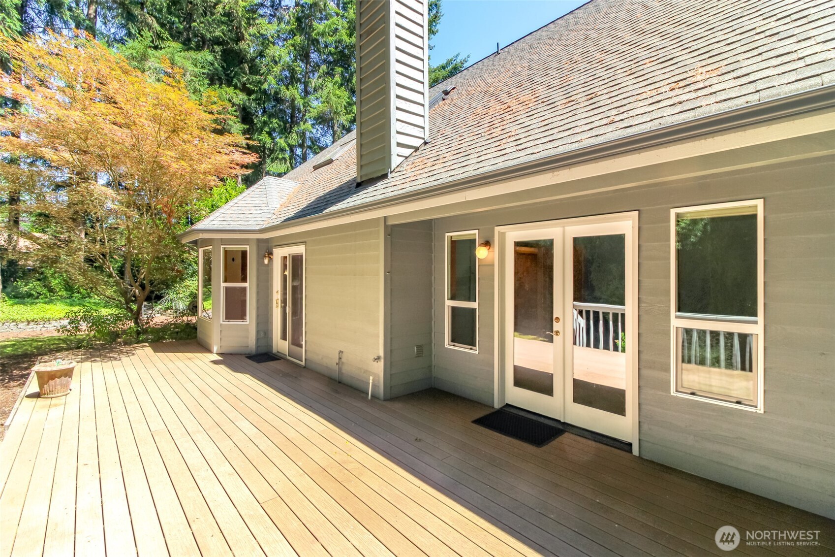 4915 Eagle Creek Lane