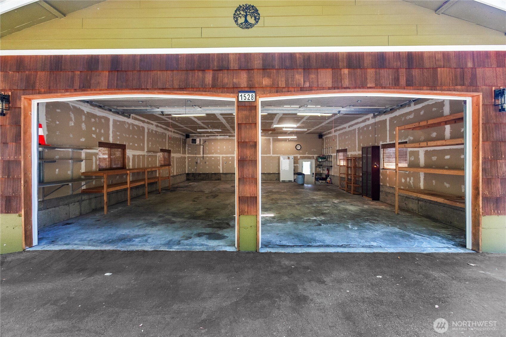 1528 Madrona Point Drive