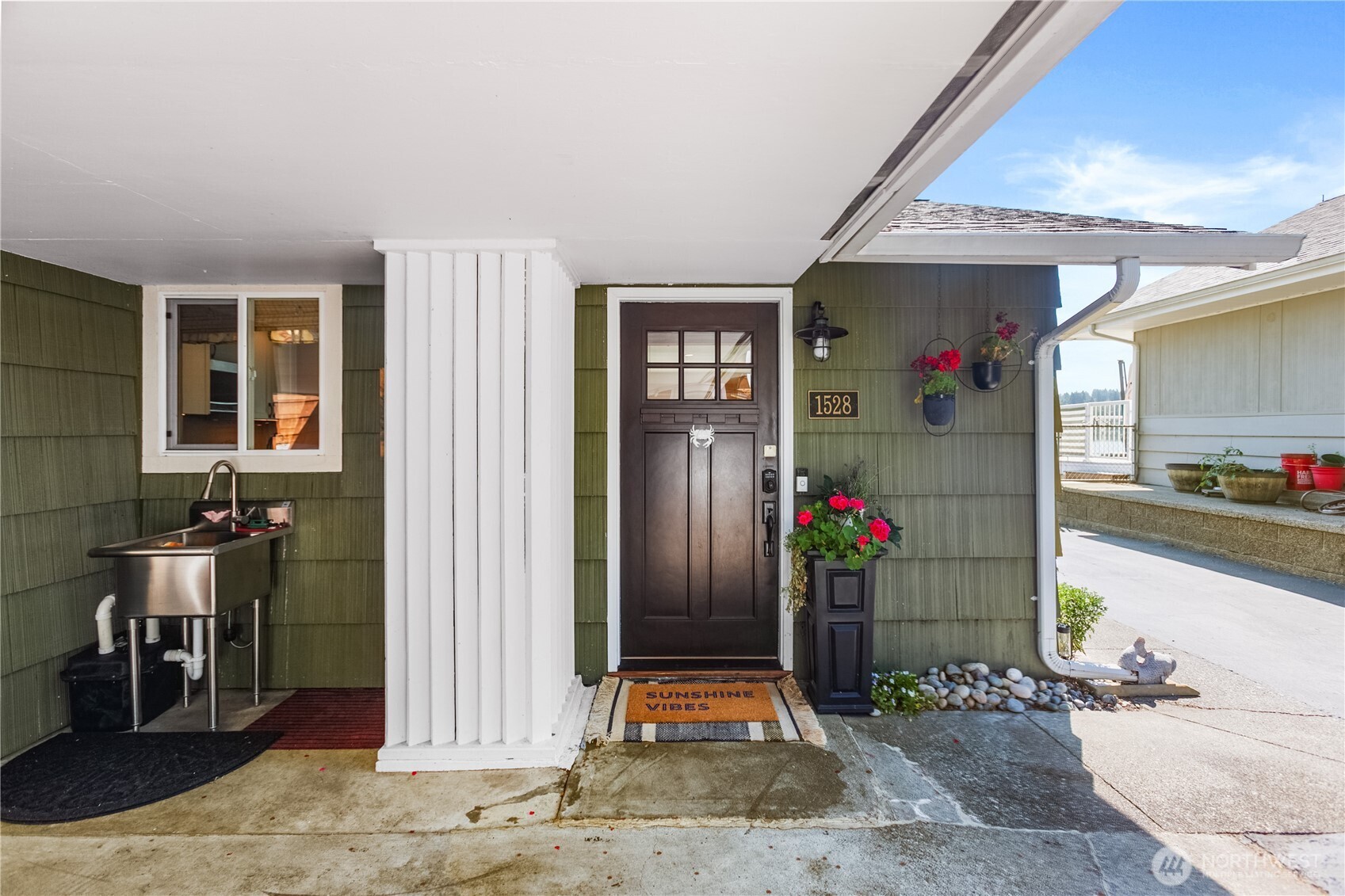 1528 Madrona Point Drive