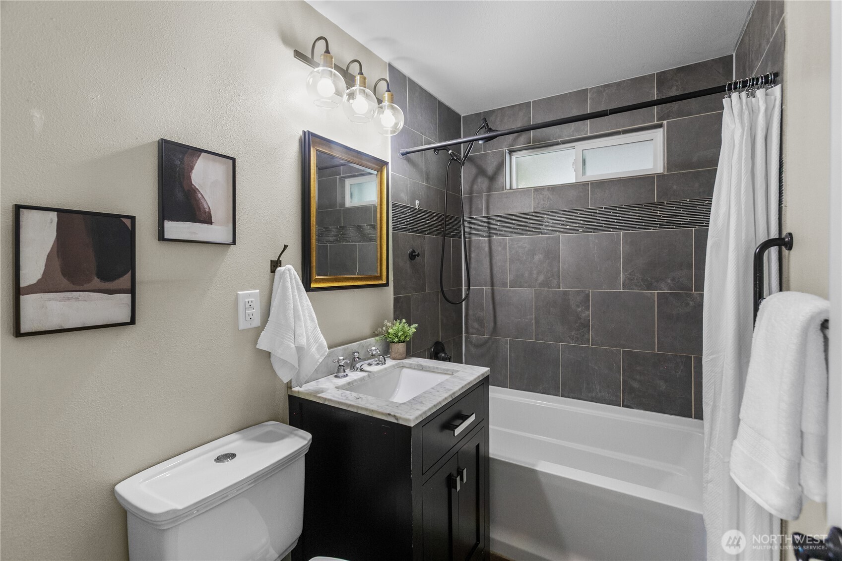 1528 Madrona Point Drive