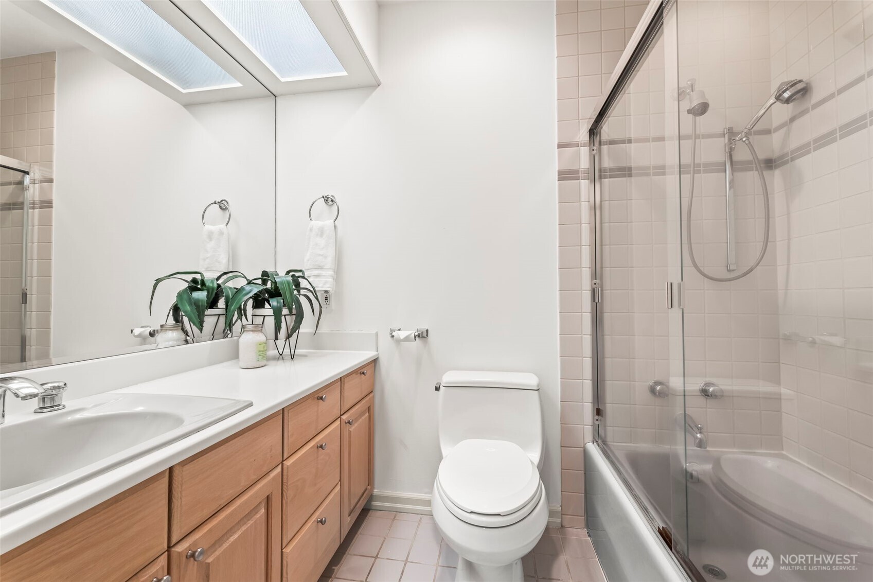 12711 54th Avenue NW