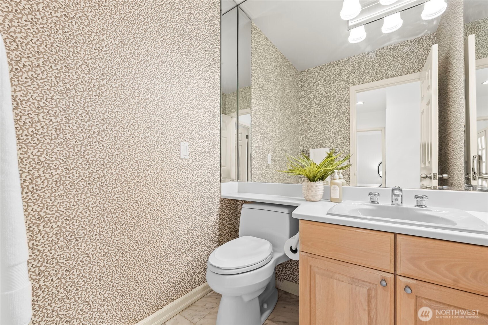 12711 54th Avenue NW