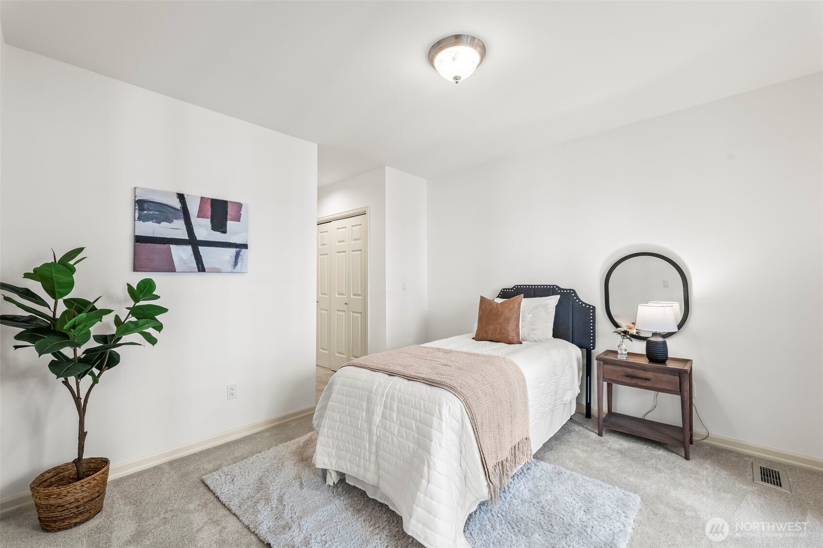 12711 54th Avenue NW