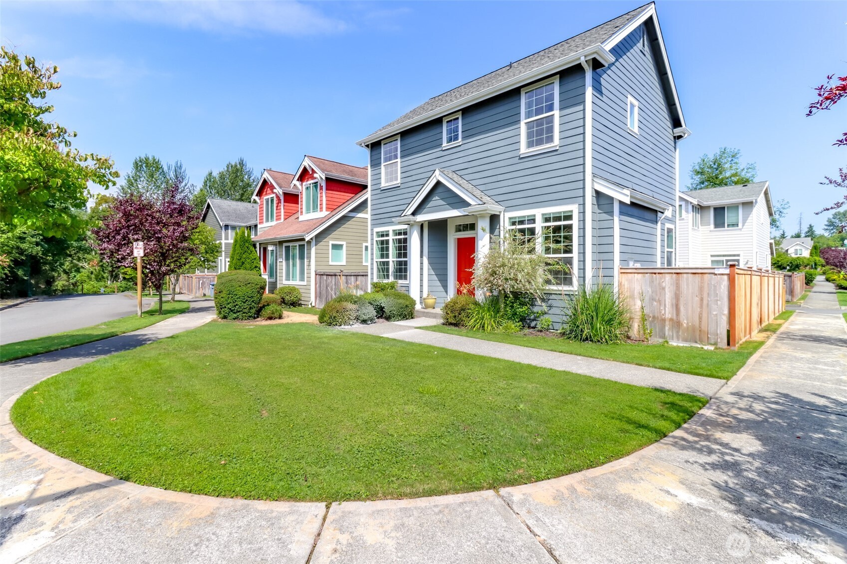 301 Wild Rose St