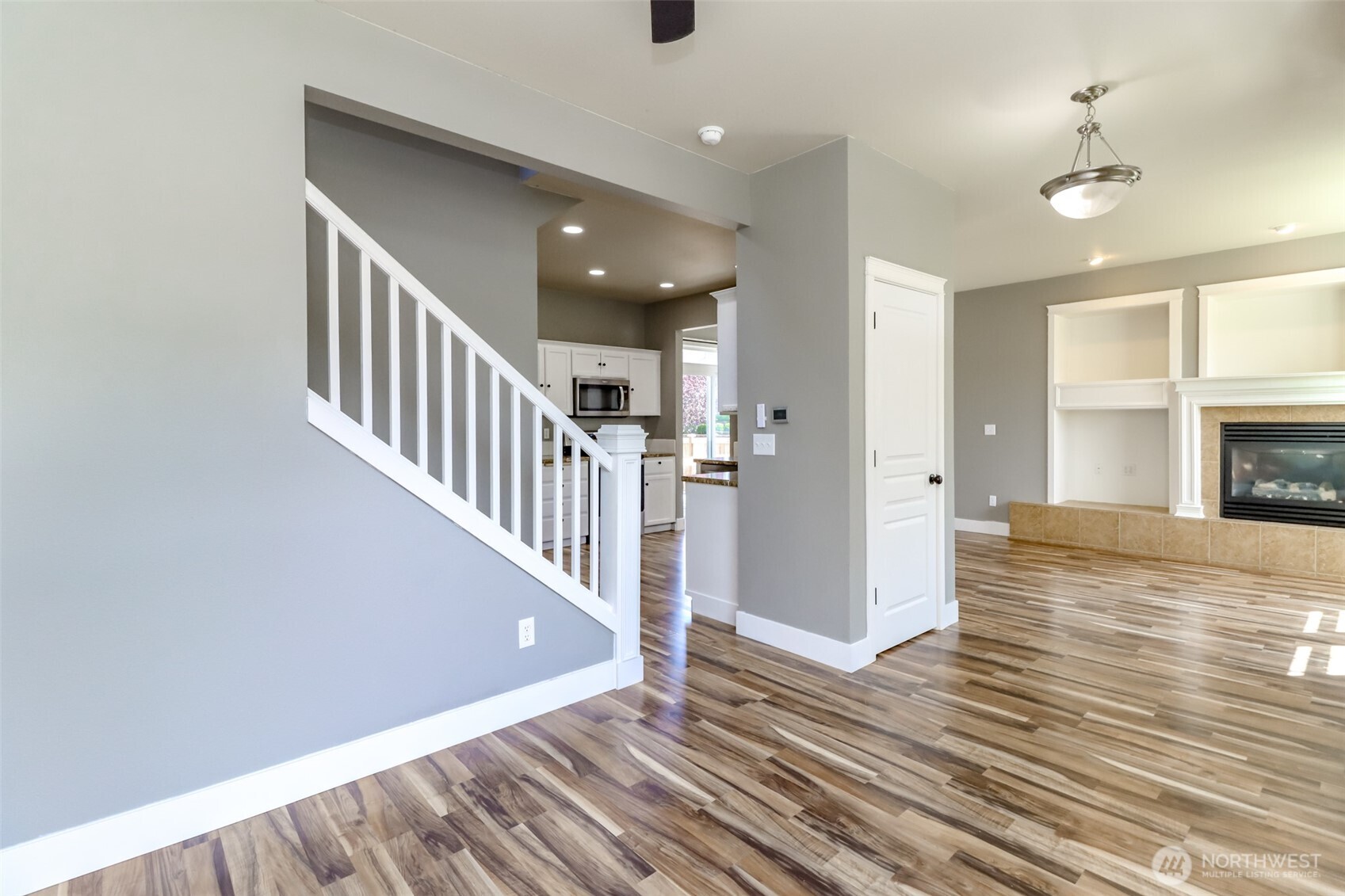 301 Wild Rose St
