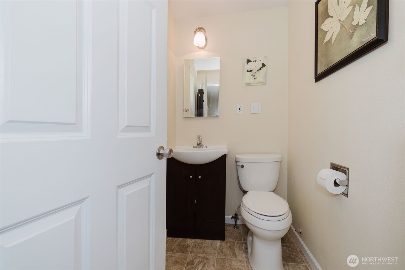 7029 Parkdale Drive NW