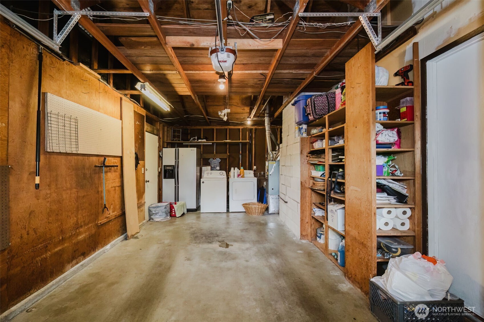 7029 Parkdale Drive NW