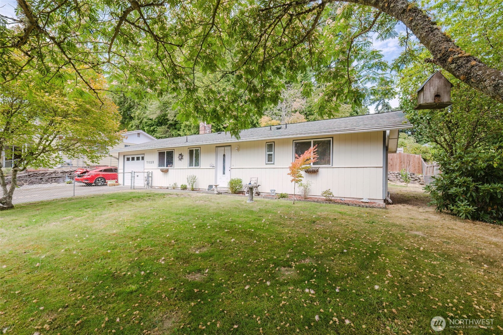 7029 Parkdale Drive NW