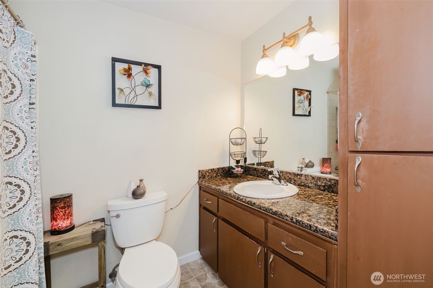 7029 Parkdale Drive NW