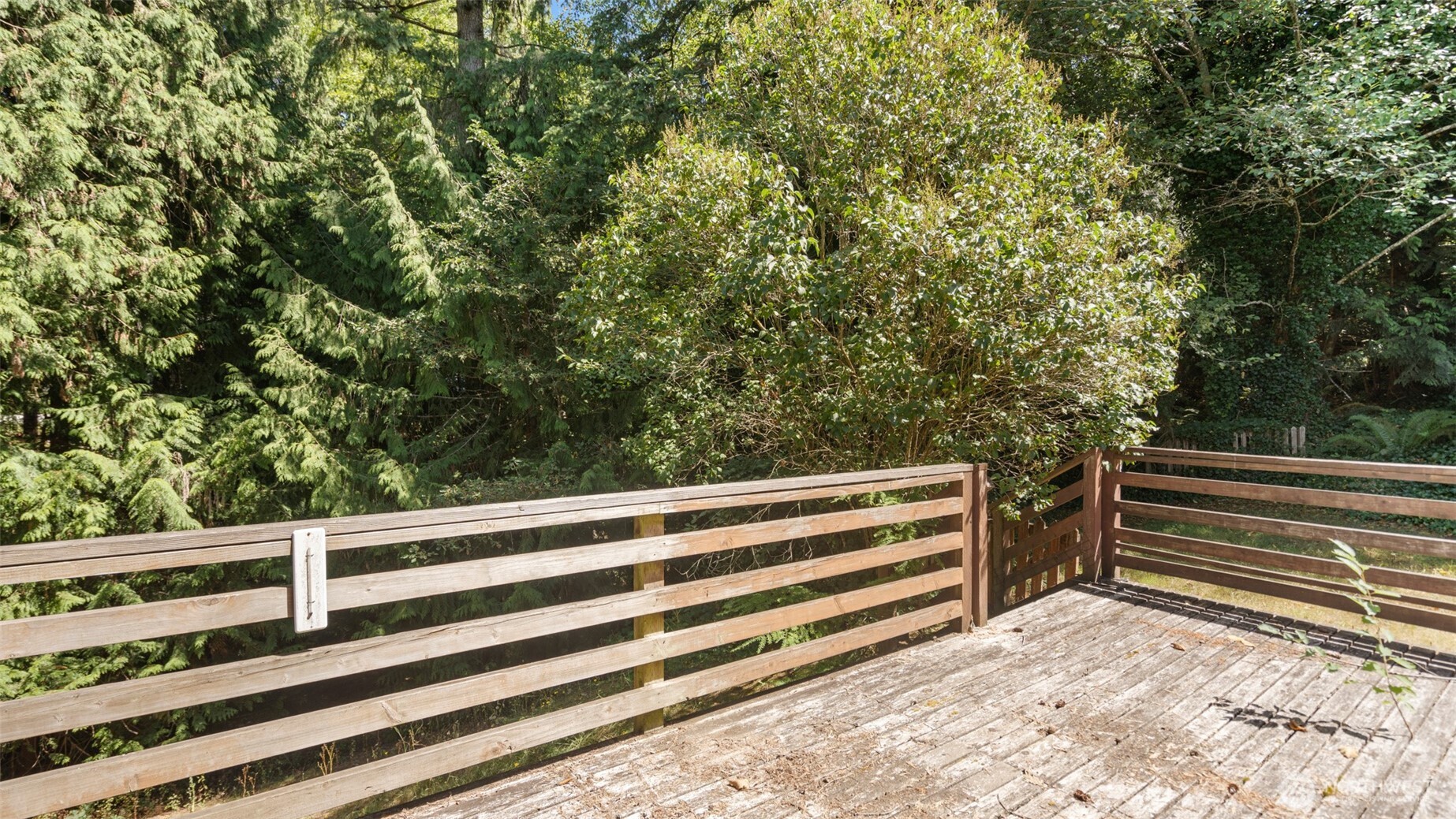 7901 NE Beachwood Avenue