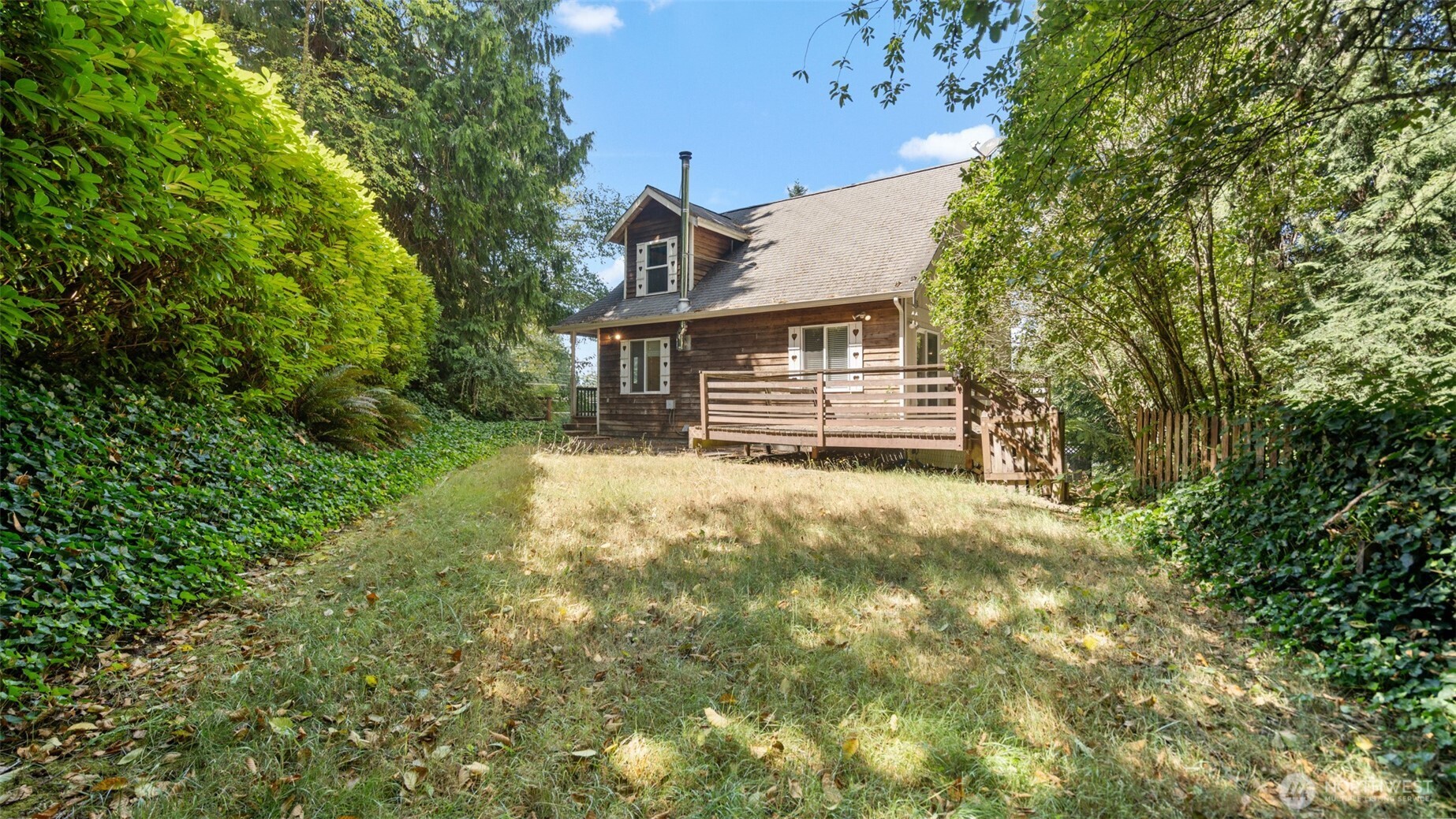 7901 NE Beachwood Avenue