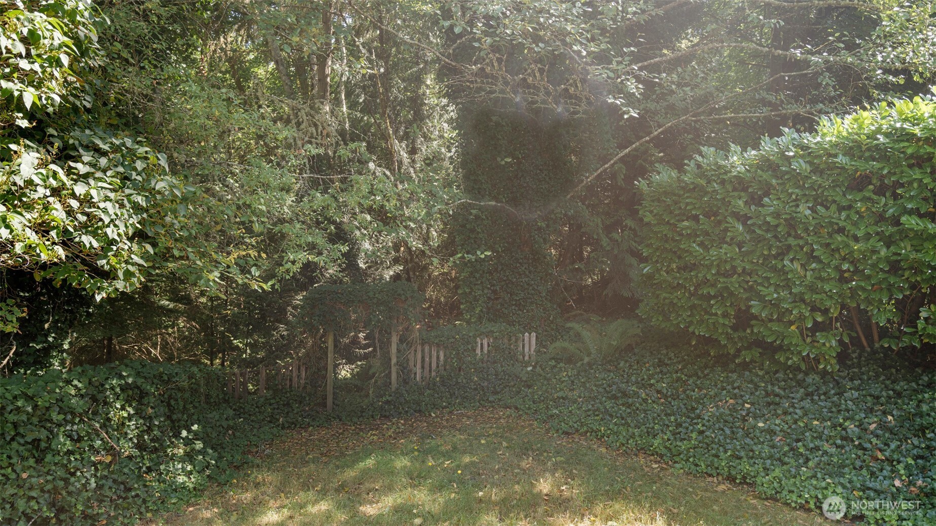 7901 NE Beachwood Avenue