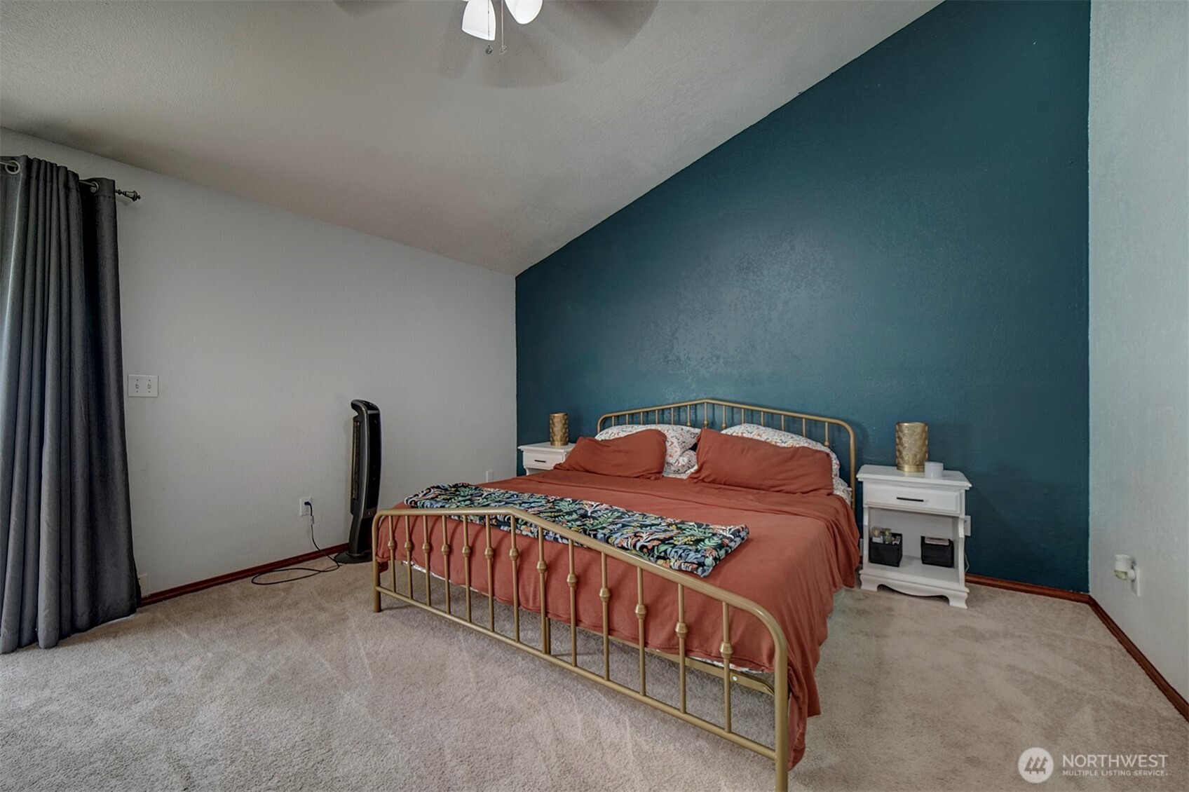 6490 Graceland Avenue NE