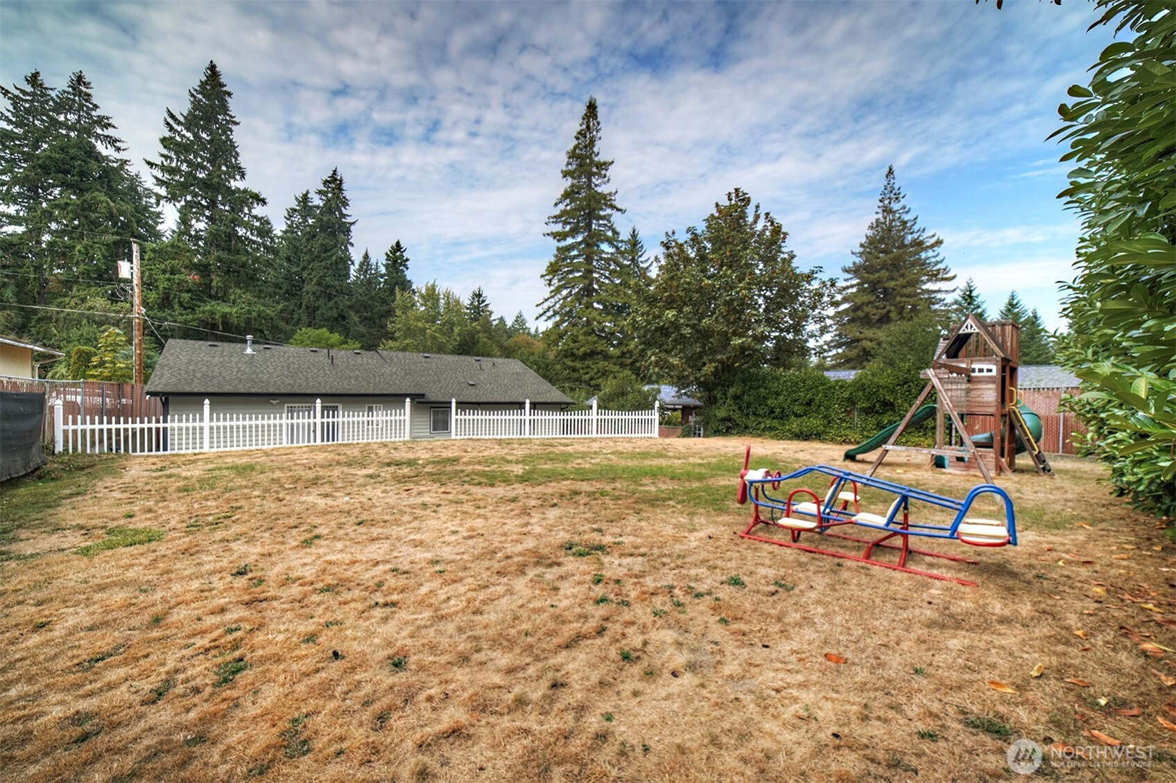 6490 Graceland Avenue NE